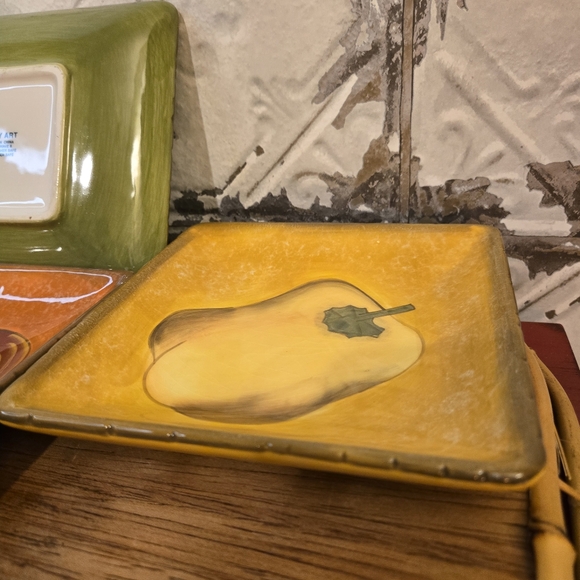 Terra Toscana Clay Art Collection Set of Three Hand-Painted Ceramic Plates Used - Picture 13 of 15